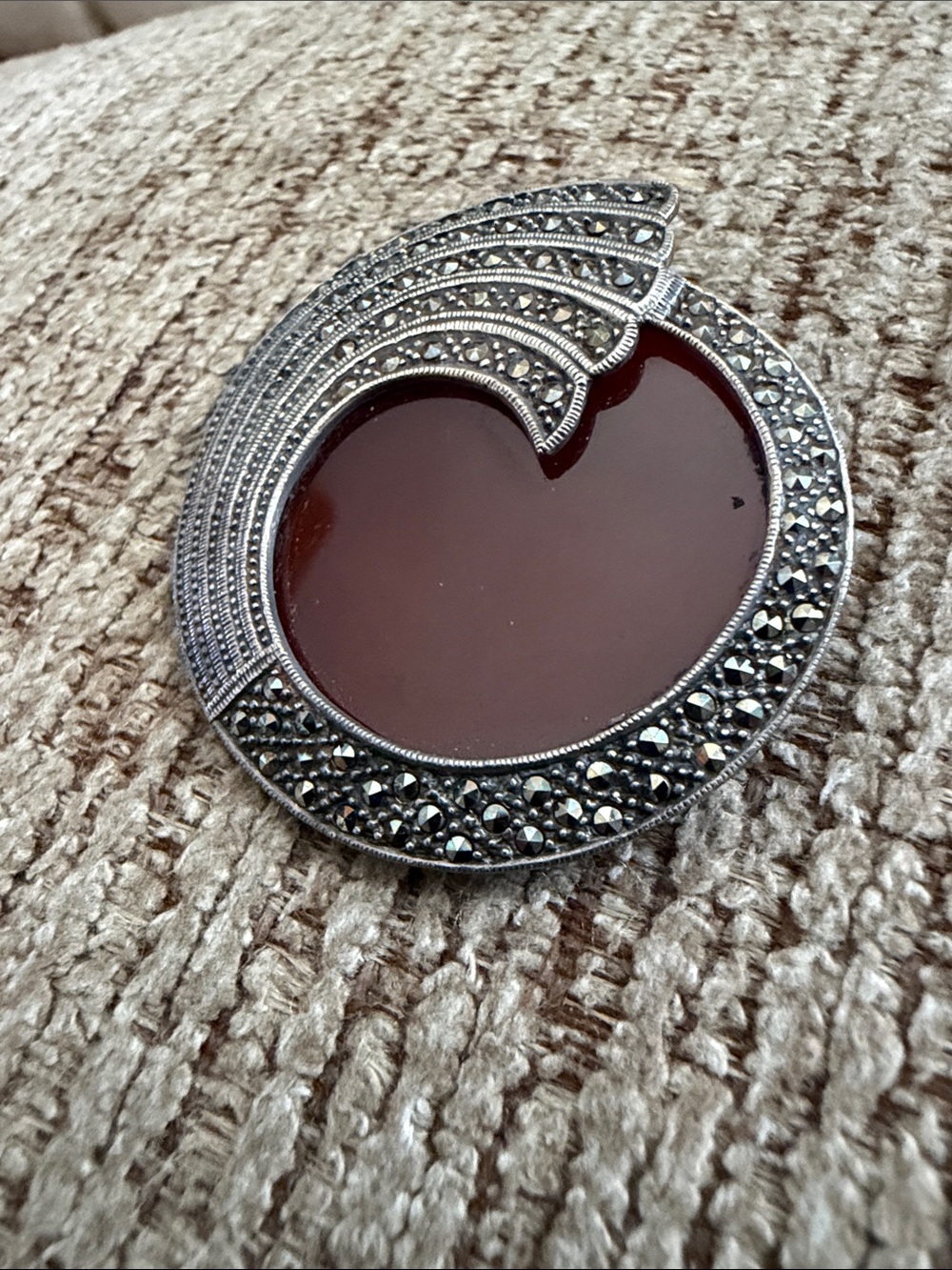 Vintage Sterling Silver Marcasite with brown circular stone brooch